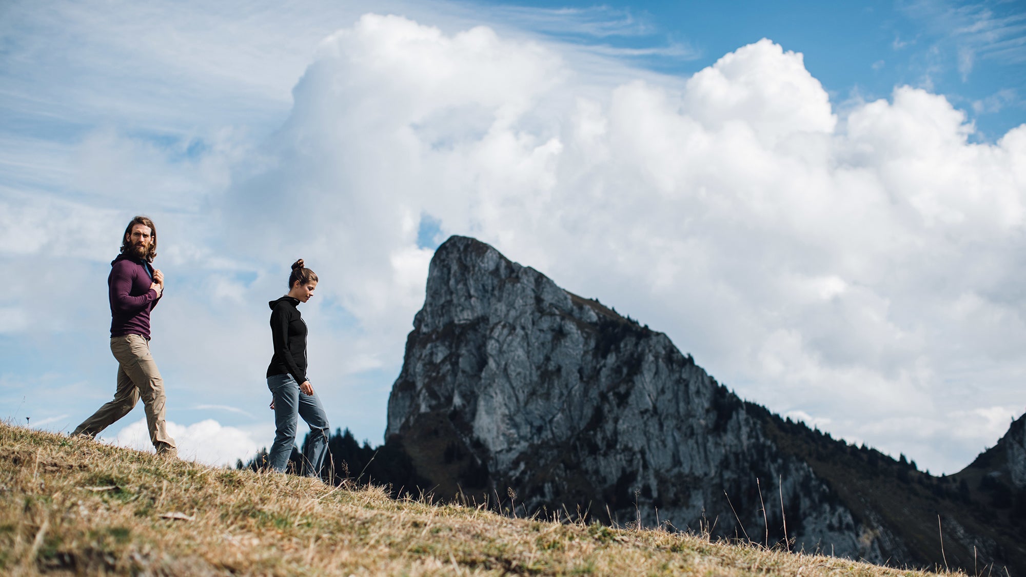 Isobaa Mens 200 Half Zip Hoodie and Womens 260 Casual Hoodie