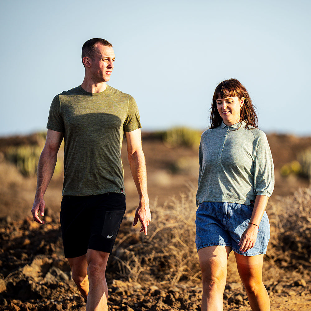 Mens 120 Ultrafine SS Crew (Olive) | Model: Barnaby