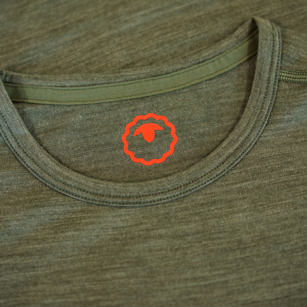 Isobaa Mens Merino 180 Long Sleeve Crew (Olive/Melange)