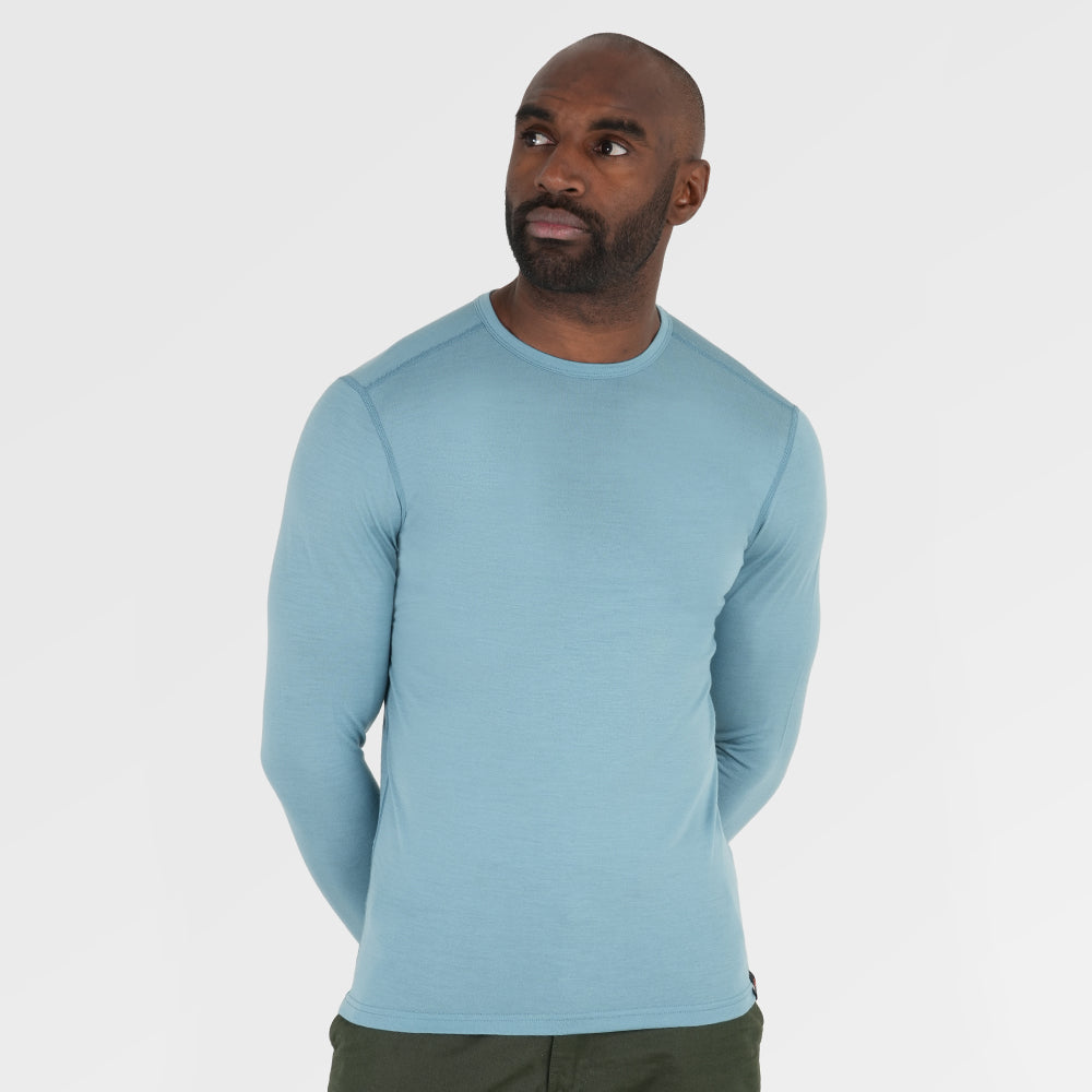 Mens Merino 180 Long Sleeve Crew (Lagoon) | Model: Michael