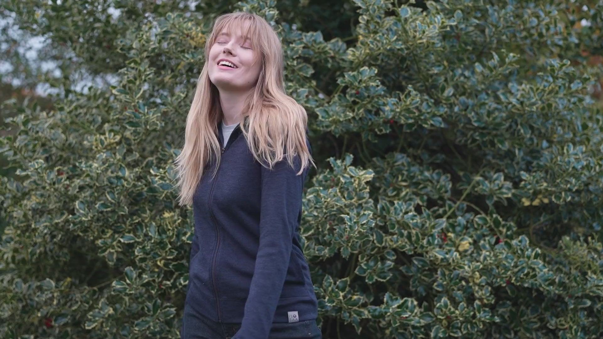 Isobaa | Womens IsoSoft 240 Hoodie (Navy) | For chilly trailheads, post-workout cool-downs, and cosy weekends. | Model: Natasha