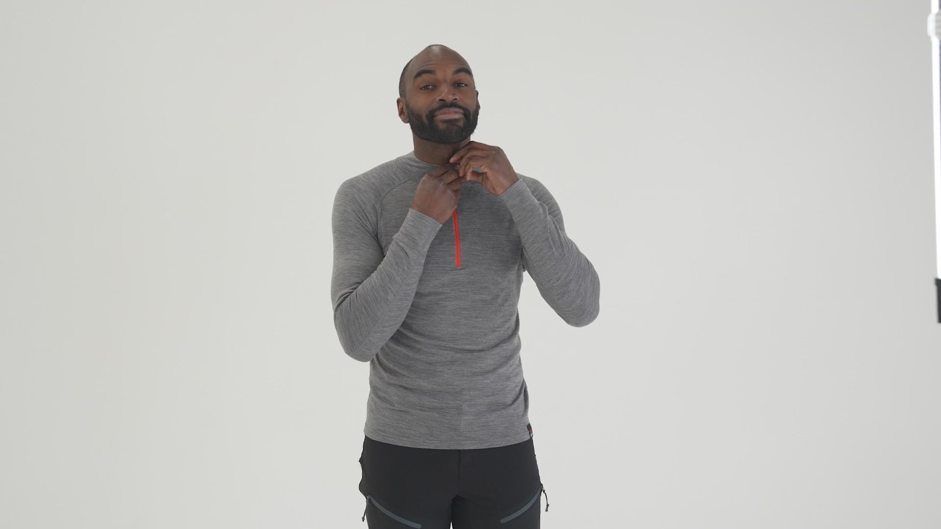 Mens Merino 200 Long Sleeve Zip Neck (Charcoal) | Model: Michael