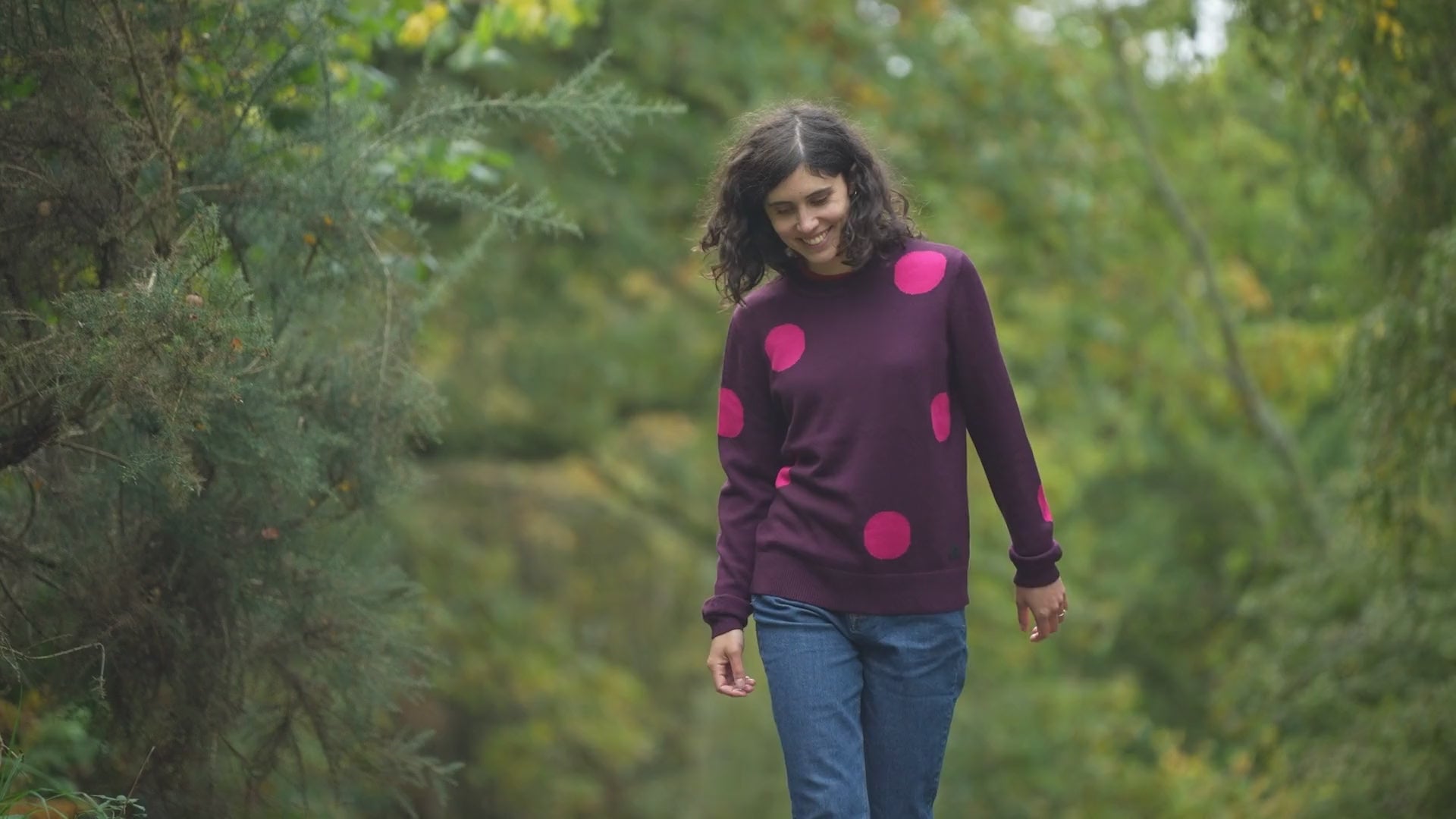 Isobaa | Womens Polka Dot Sweater (Wine/Fuchsia) | Discover the ultimate layering essential with Isobaa's extra-fine Merino crew neck sweater. | align: 60% 50% | Model: Clémentine