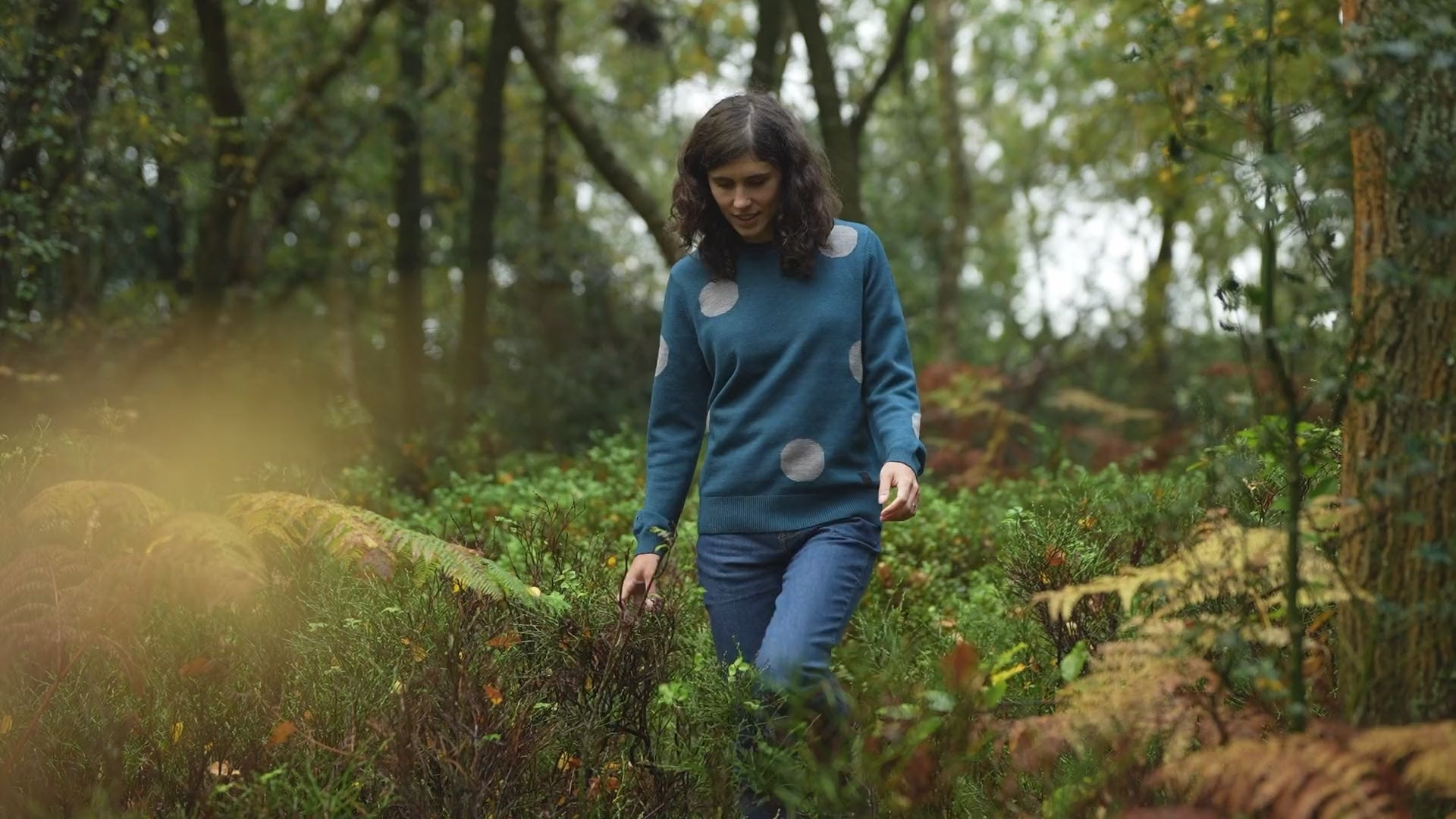 Isobaa | Womens Polka Dot Sweater (Petrol/Charcoal) | Discover the ultimate layering essential with Isobaa's extra-fine Merino crew neck sweater. | Model: Clémentine