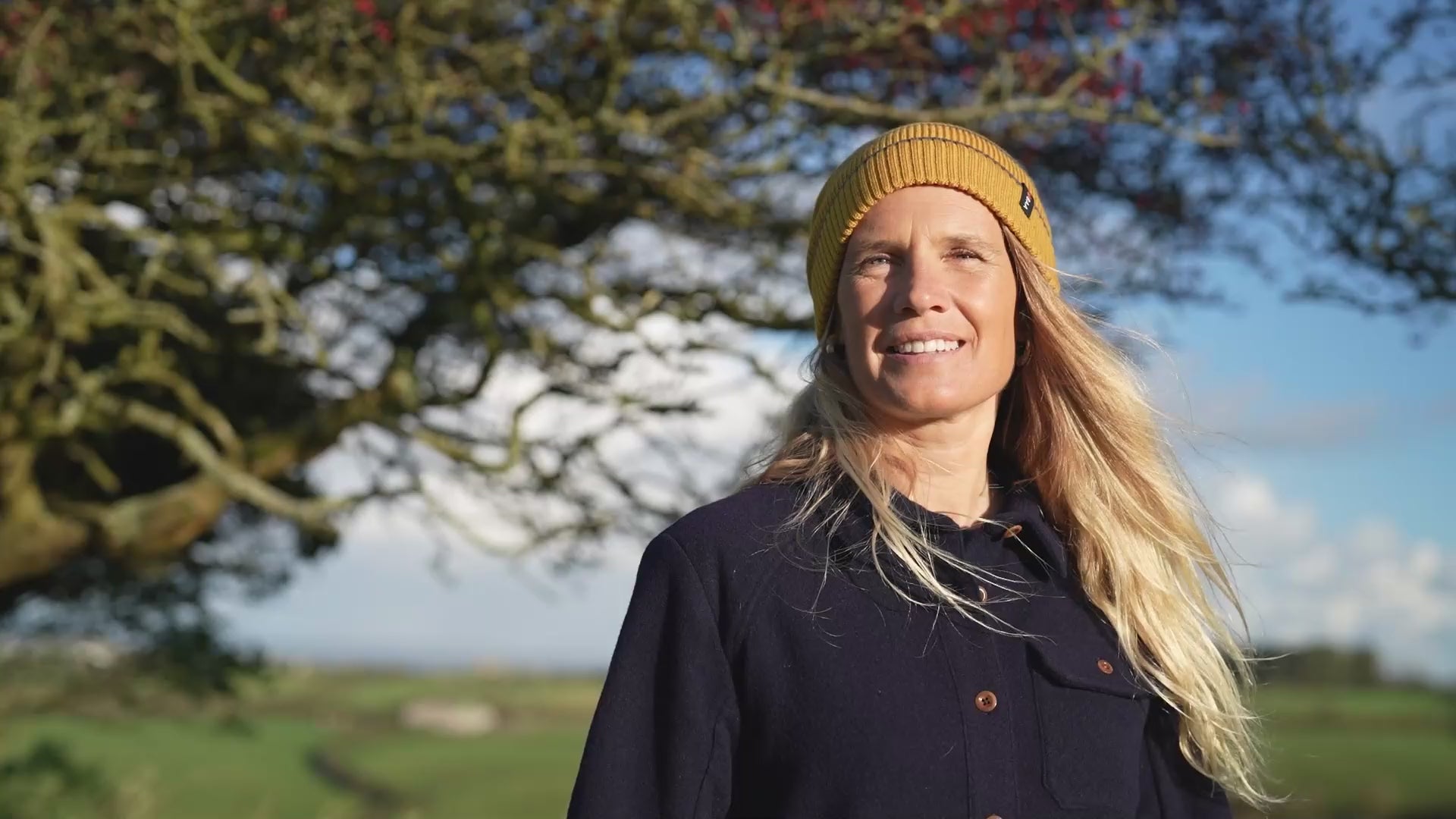 Isobaa | Merino Stripe Beanie (Mustard/Smoke) | Wrap yourself in cosy warmth with Isobaa's Merino beanie. | align: 60% 0%