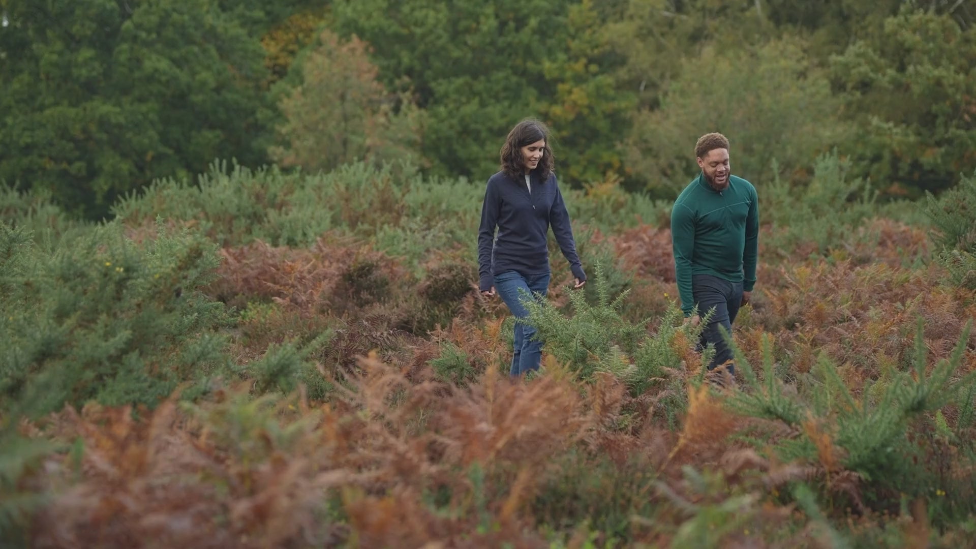 Isobaa | Womens IsoSoft 240 Zip Neck (Navy) | Gear up for the outdoors with Isobaa's ultimate Merino zip top. | align: 65% 50% | Model: Clémentine
