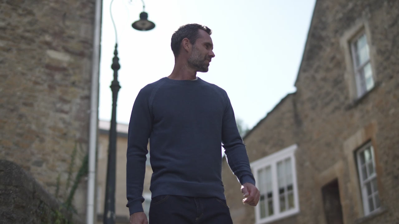 Isobaa | Mens Merino Moss Stitch Sweater (Denim/Navy) | Discover timeless style and outdoor-ready comfort with our extrafine Merino wool crew neck sweater. | align: 55% 50% | Model: Ben
