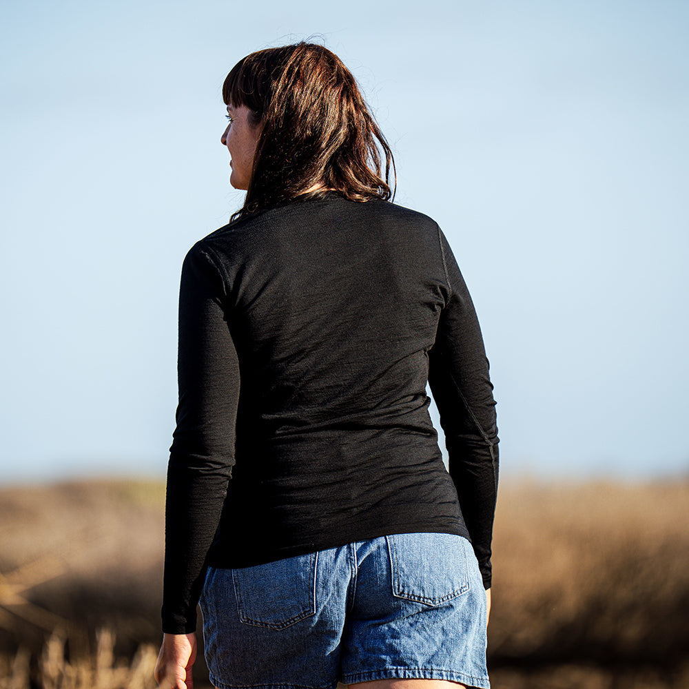 Womens 120 Ultrafine LS Crew (Black) | Model: Isabel