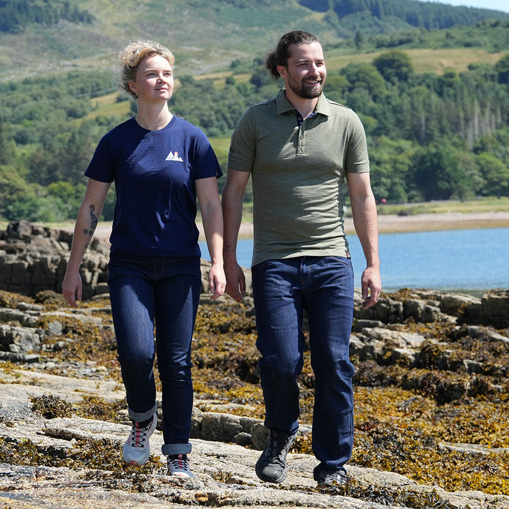 Isobaa Womens Merino 150 Sunset T-Shirt (Navy White/Orange) | Model: Molly