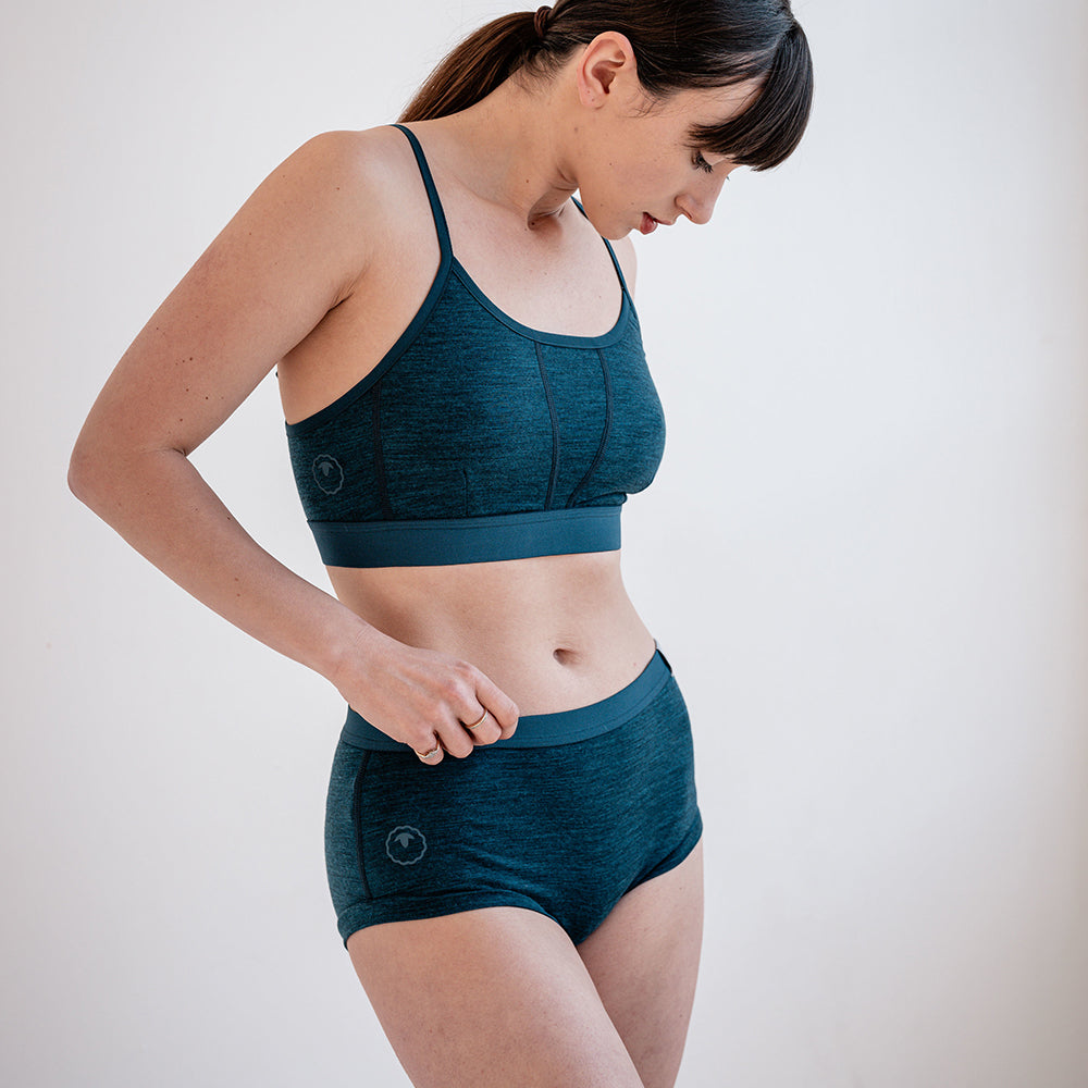 Womens Merino Blend 160 Crop Top (Petrol) | Model: SS25-1