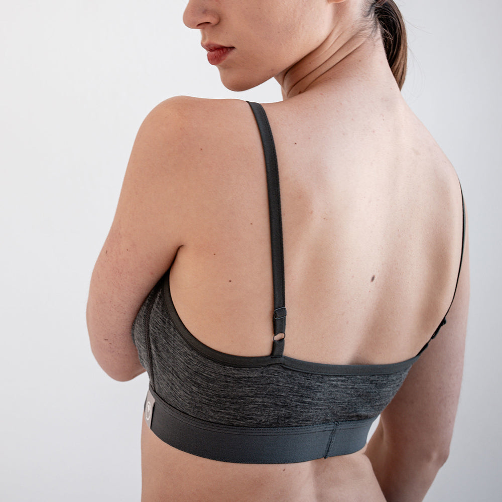 Womens Merino Blend 160 Crop Top (Smoke Melange) | Model: SS25-1