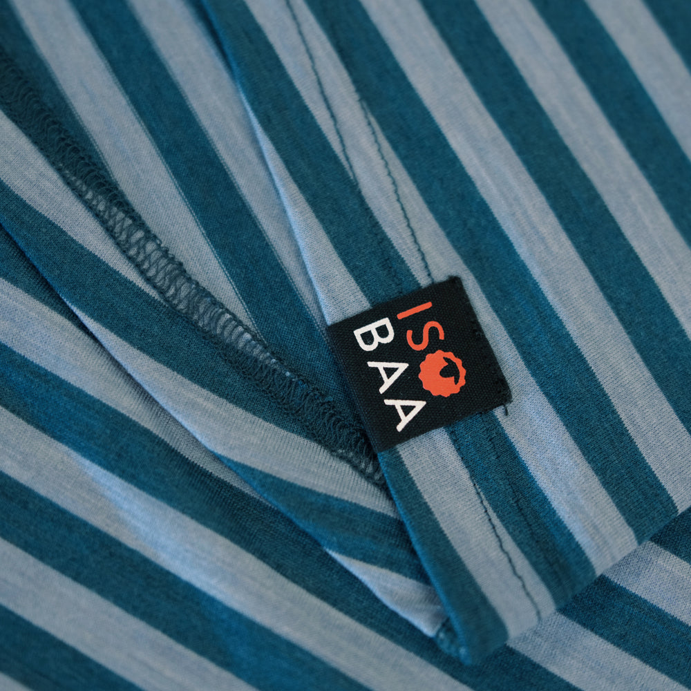 Isobaa | Womens Merino 180 Long Sleeve Crew (Petrol/Sky) | Get outdoors with the ultimate Merino wool long-sleeve top.