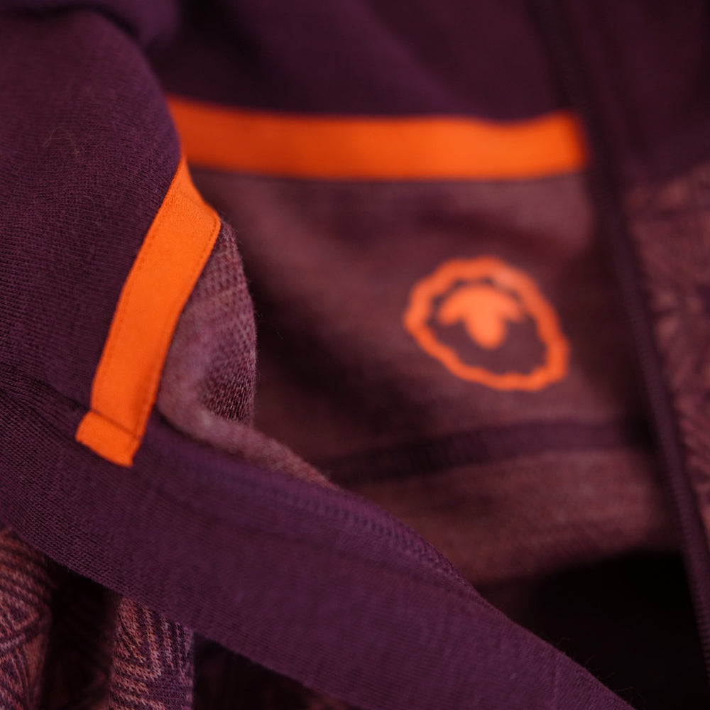 Womens Merino Blend 250 Geometric Jacquard Long Sleeve Zip Neck (Wine/Mauve)