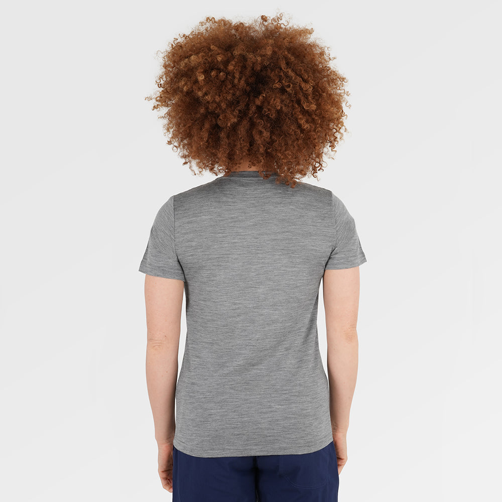 Womens Merino 150 Sketched Sunset Tee (Charcoal/Navy) | Model: Chi Chi
