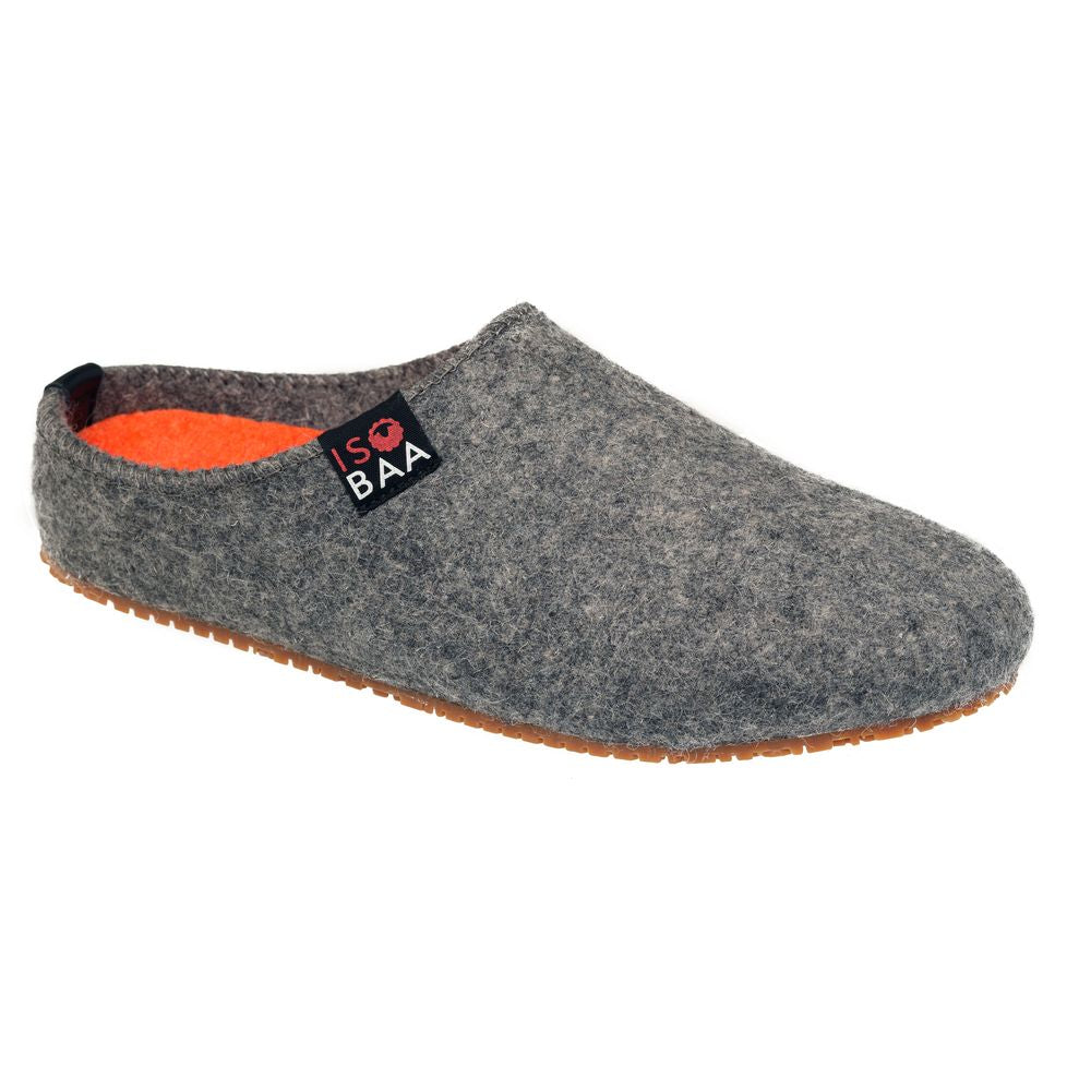 Isobaa | Merino Wool Blend Slippers (Charcoal/Orange) | Comfort that lasts – Isobaa's Merino blend slippers are your companions for relaxation both indoors and out.