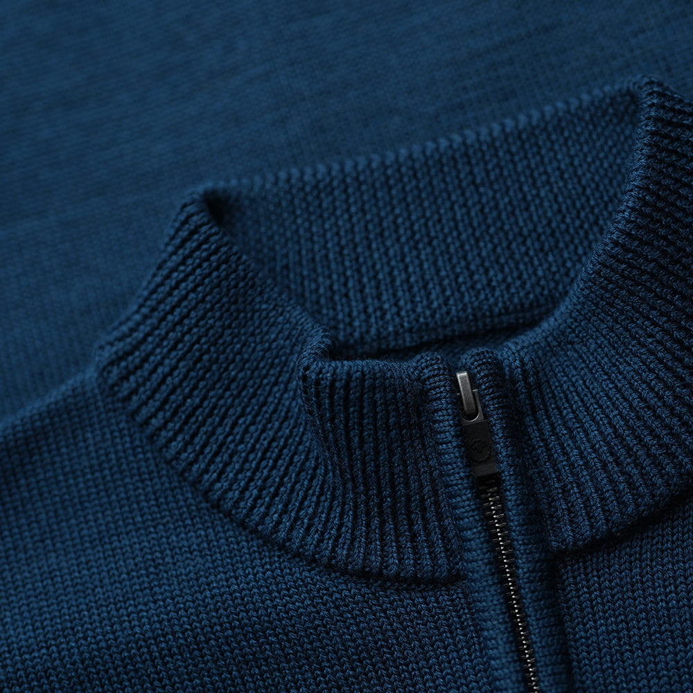 Isobaa | Mens Merino Zip Sweater (Petrol) | Discover exceptional warmth, comfort, and everyday versatility with our extrafine Merino wool sweater.