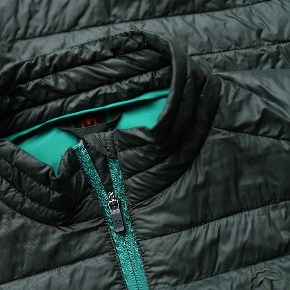 Isobaa | Womens Merino Wool Insulated Gilet (Forest/Green) | Fight the chill with our innovative Merino gilet.