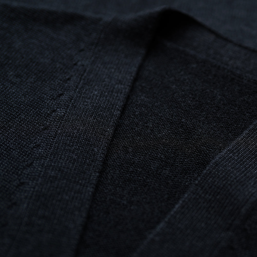 Isobaa | Womens Merino Open Cardigan (Black) | Wrap yourself in pure comfort with Isobaa's extra-fine Merino cardigan.