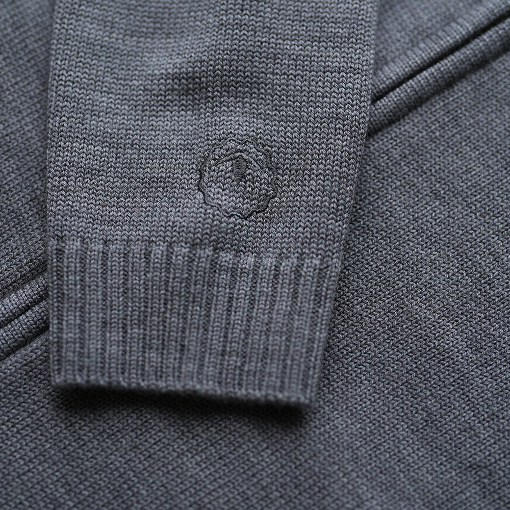 Isobaa | Mens Merino Zip Sweater (Charcoal Melange) | Discover exceptional warmth, comfort, and everyday versatility with our extrafine Merino wool sweater.
