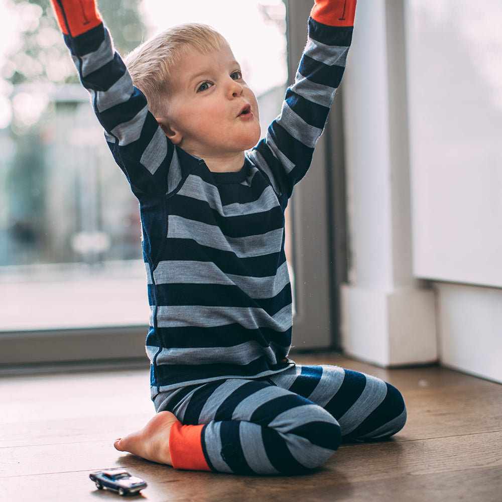 Isobaa | Kids Merino Blend 200 Long Sleeve Crew (Stripey Navy/Sky) | Your child's new favorite top: warm, breathable, and always comfortable thanks to Isobaa's Merino Wool blend.