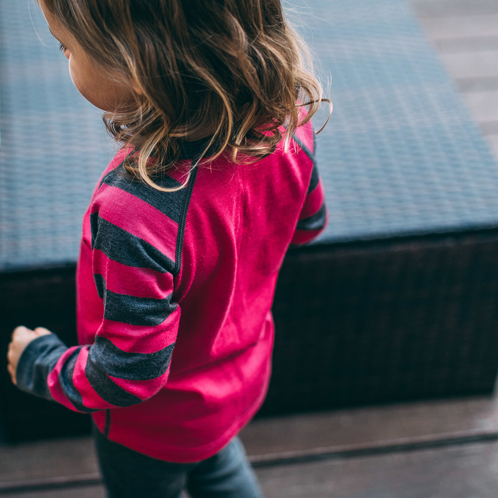 Isobaa | Kids Merino Blend 200 Long Sleeve Crew (Stripe Fuchsia/Smoke) | Your child's new favorite top: warm, breathable, and always comfortable thanks to Isobaa's Merino Wool blend.