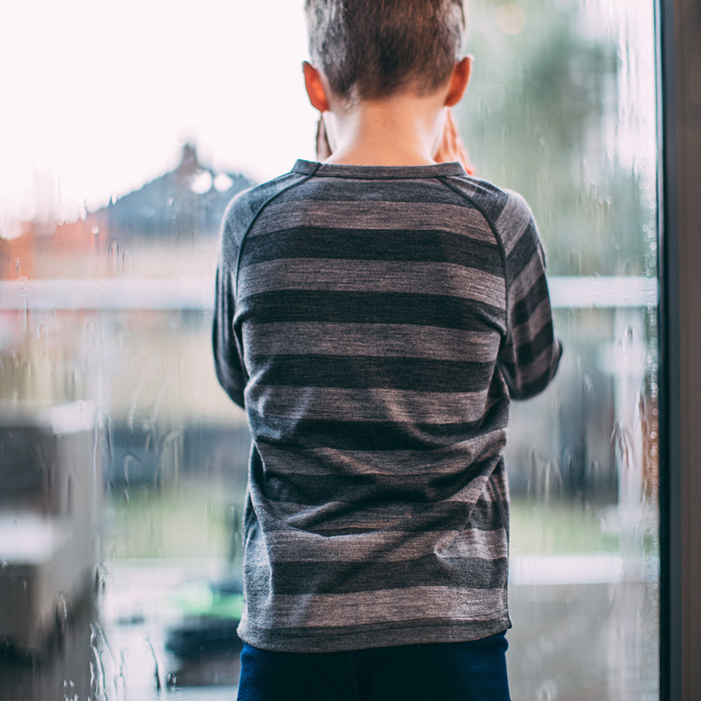 Isobaa | Junior Merino Blend 200 Long Sleeve Crew (Stripe Charcoal/Smoke) | Your child's new favorite top: warm, breathable, and always comfortable thanks to Isobaa's Merino Wool blend.
