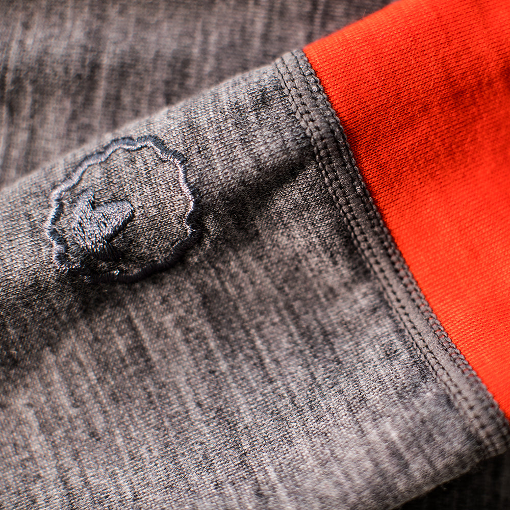 Isobaa | Junior Merino Blend 200 Leggings (Charcoal/Orange) | Gift all-day comfort and performance with Isobaa's Merino Wool tights.