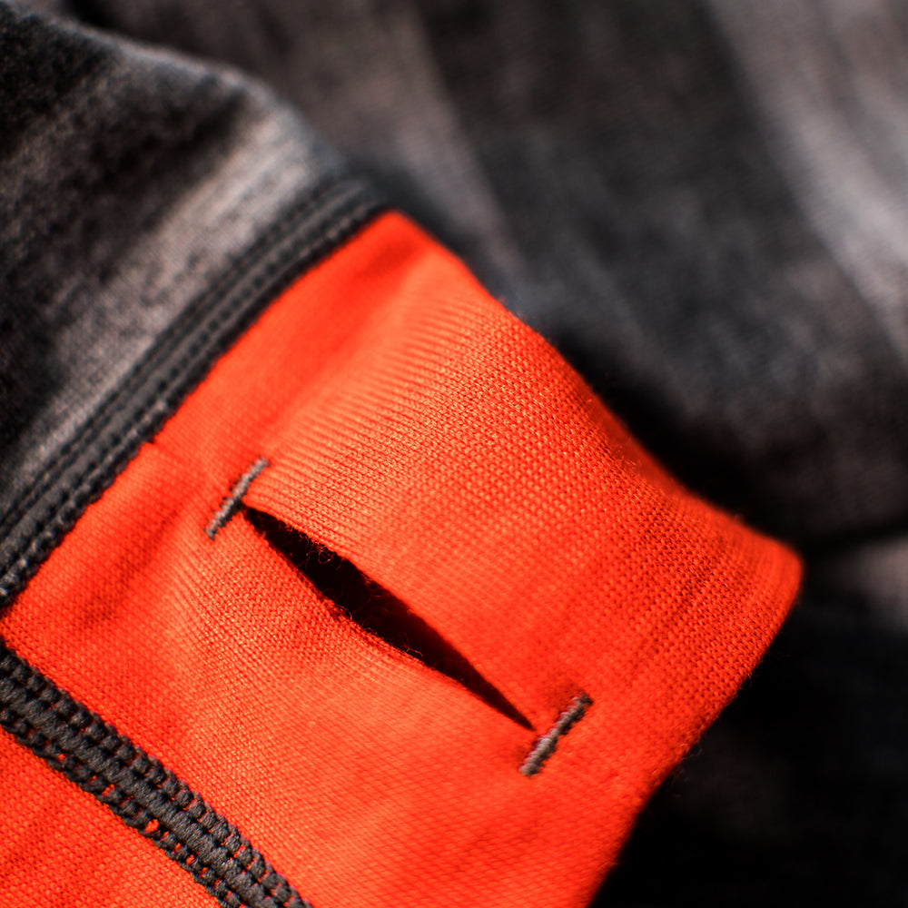 Isobaa | Junior Merino Blend 200 Long Sleeve Crew (Stripe Charcoal/Smoke) | Your child's new favorite top: warm, breathable, and always comfortable thanks to Isobaa's Merino Wool blend.