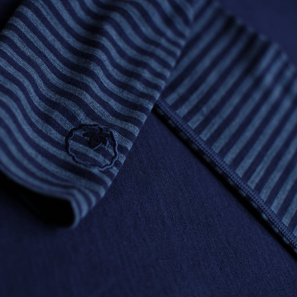 Isobaa | Mens Merino 180 Long Sleeve Crew (Stripe Navy/Denim) | Get outdoors with the ultimate Merino wool long-sleeve top.