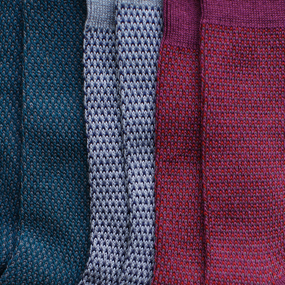 Isobaa | Merino Blend Moss Stitch Socks (3 Pack - Wine/Charcoal/Petrol) | Isobaa's Merino blend moss-stitch socks (3-pack) are a must-have addition to your sock drawer with their cosy texture and natural Merino wool benefits.