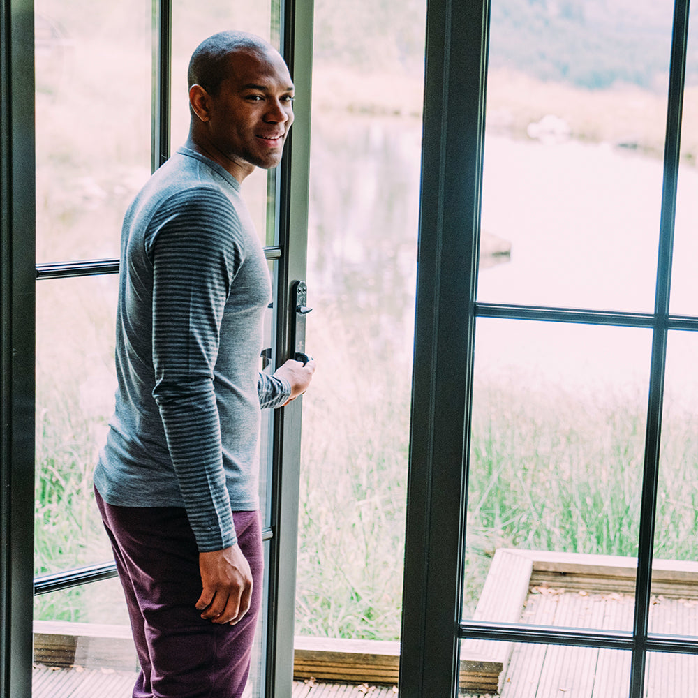 Isobaa | Mens Merino 180 Long Sleeve Crew (Stripe Charcoal/Smoke) | Get outdoors with the ultimate Merino wool long-sleeve top. | Model: Edirin
