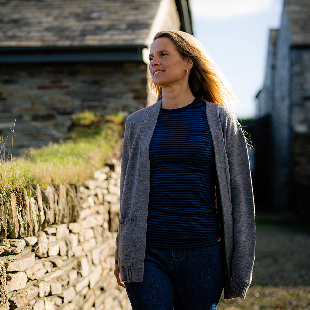 Isobaa | Womens Merino Open Cardigan (Charcoal Melange) | Wrap yourself in pure comfort with Isobaa's extra-fine Merino cardigan. | Model: Amy