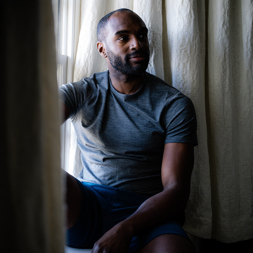Isobaa | Mens Merino Blend 160 PJ T-Shirt (Smoke Melange) | Our superfine Merino blend T-shirt. | Model: Michael