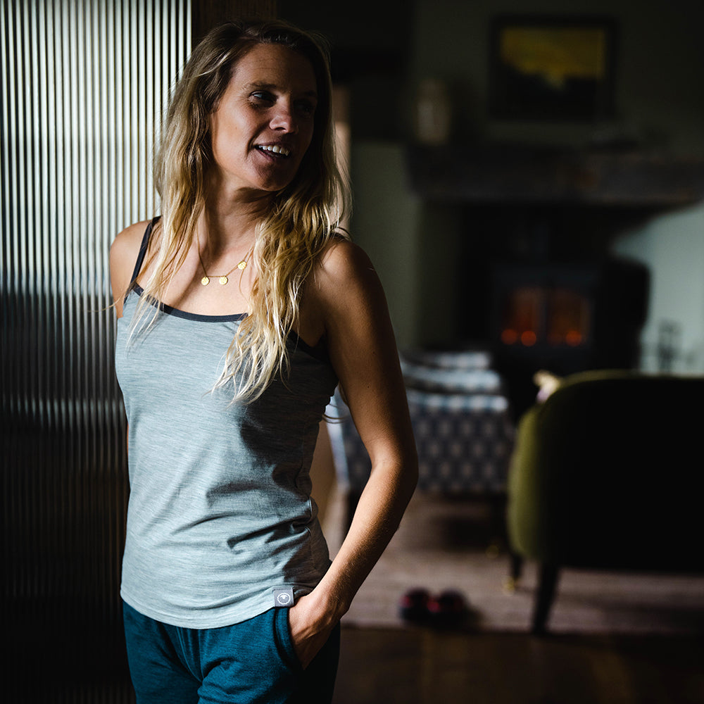 Isobaa | Womens Merino Blend 160 PJ Cami (Cloud Melange) | Indulge in cosy evenings and restful nights with Isobaa's Merino blend cami. | Model: Amy