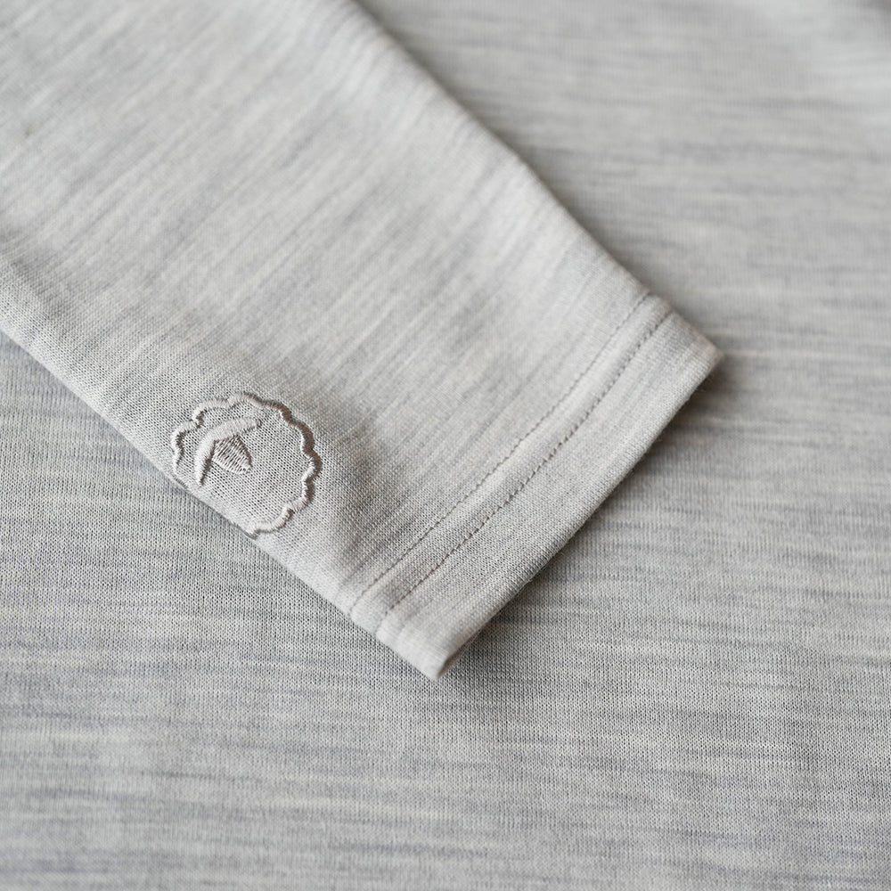 Isobaa | Mens IsoSoft 180 Long Sleeve Crew (Cloud) | The ultimate adventure top.