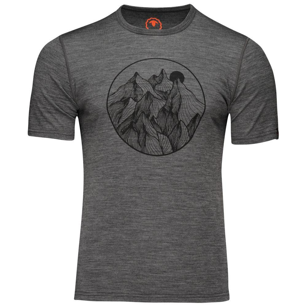 Isobaa | Mens Merino 150 Mountains Tee (Smoke) | Gear up for adventure with our superfine Merino Tee.