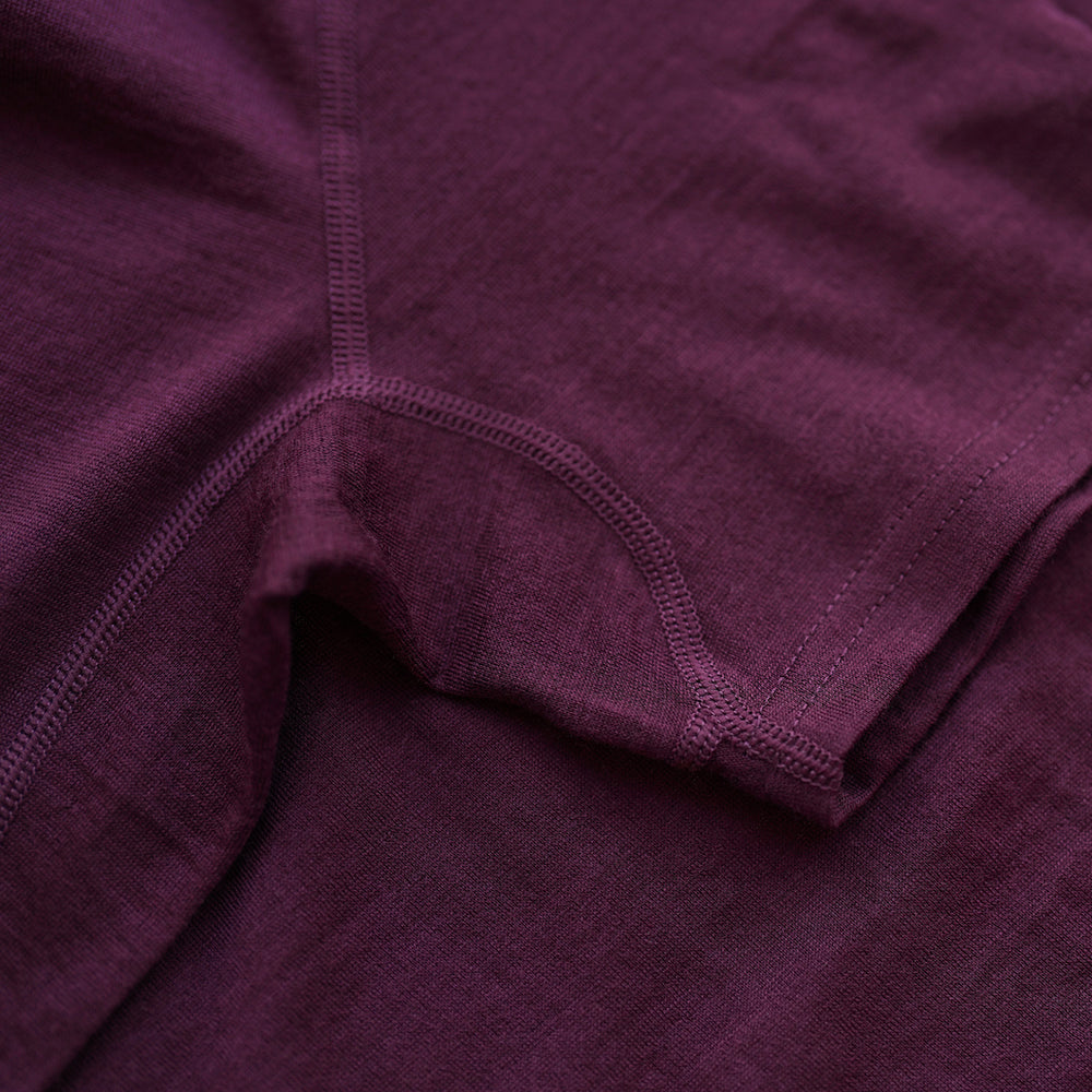 Isobaa | Mens Merino 150 Short Sleeve Crew (Wine) | Gear up for performance and comfort with Isobaa's technical Merino short-sleeved top.