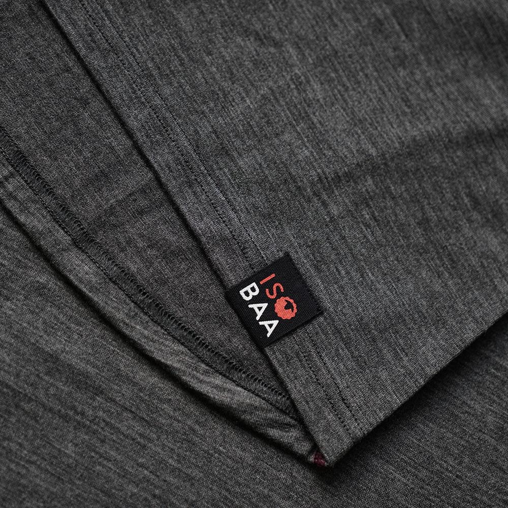 Isobaa | Mens Merino 180 Baseball Crew (Smoke/Wine) | Experience the power of Merino wool with this ultimate outdoor base layer.