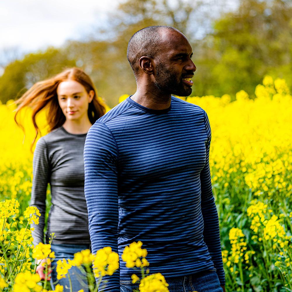 Isobaa | Mens Merino 180 Long Sleeve Crew (Mini Stripe Navy/Denim) | Get outdoors with the ultimate Merino wool long-sleeve top. | Model: Michael