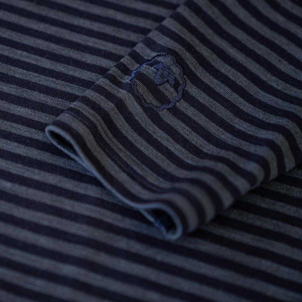 Isobaa | Mens Merino 180 Long Sleeve Crew (Mini Stripe Navy/Denim) | Get outdoors with the ultimate Merino wool long-sleeve top.