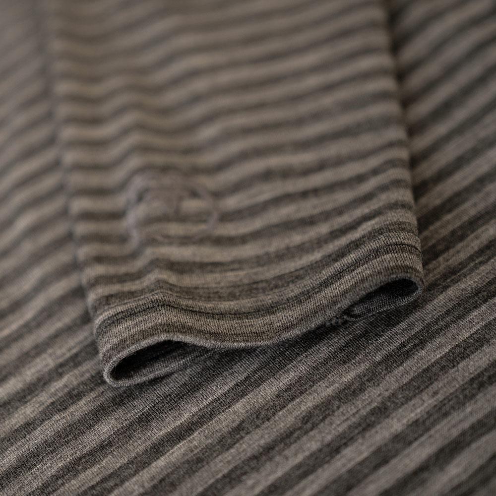 Isobaa | Mens Merino 180 Long Sleeve Crew (Mini Stripe Smoke/Charcoal) | Get outdoors with the ultimate Merino wool long-sleeve top.