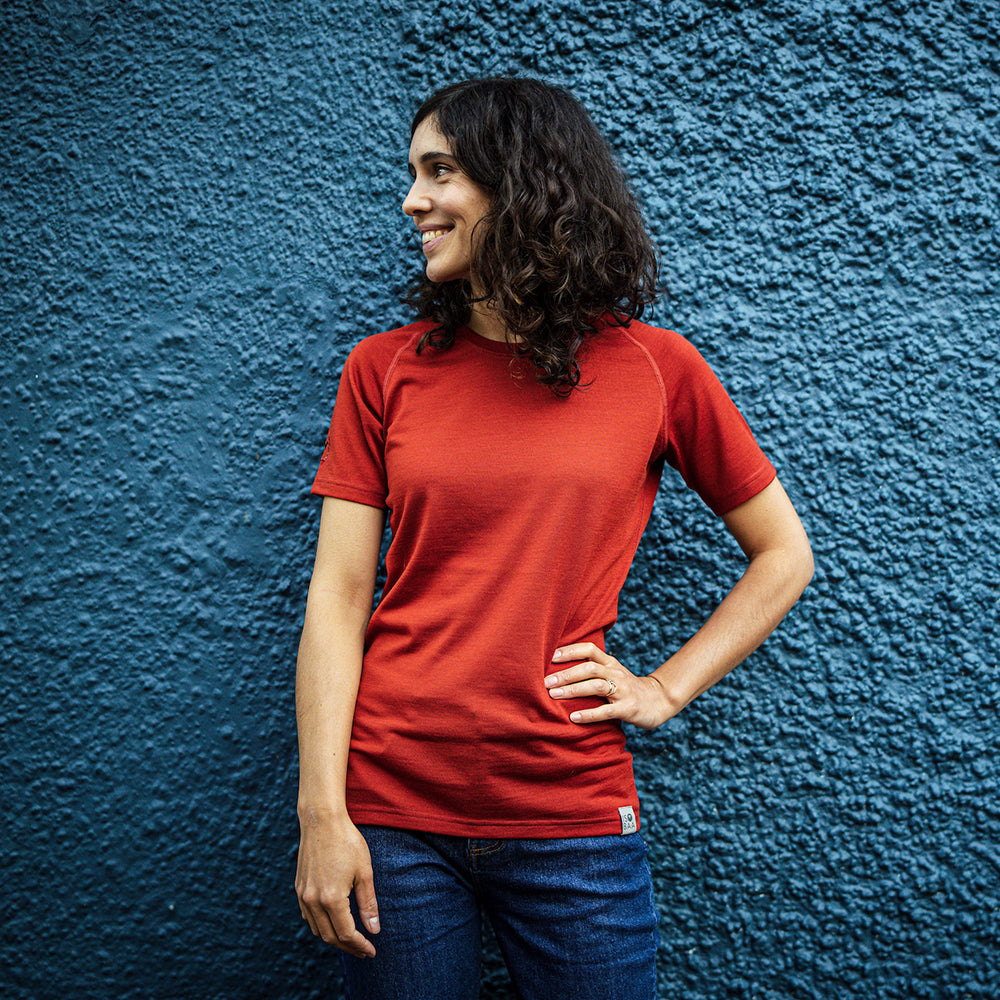Isobaa | Womens IsoSoft 180 Short Sleeve Crew (Burnt Orange) | Performance-driven Merino short-sleeved top. | Model: Clémentine
