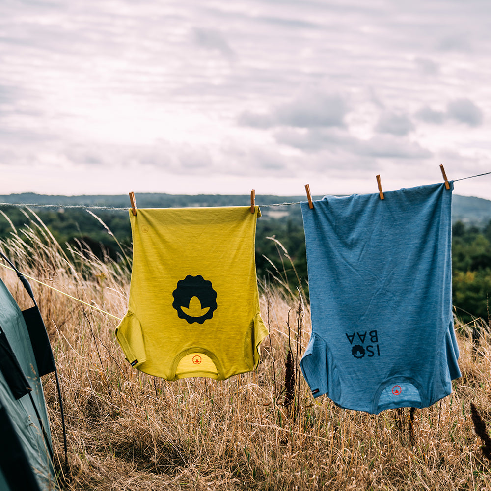 Isobaa | Womens Merino 150 Emblem Tee (Lime) | Conquer trails and city streets in comfort with Isobaa's superfine Merino T-Shirt.