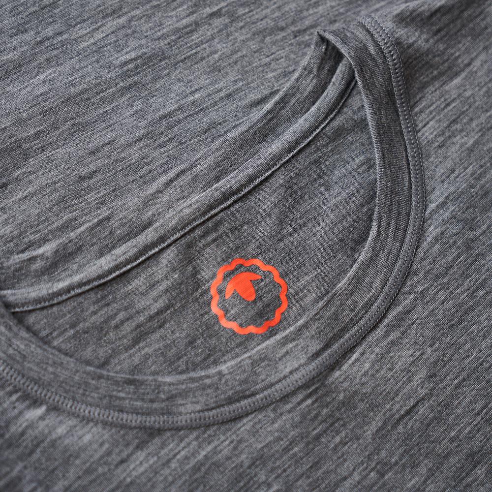Isobaa | Womens Merino 150 Roll Sleeve Tee (Charcoal) | Our superfine Merino T-shirt performs everywhere from outdoor adventures to coffee dates.