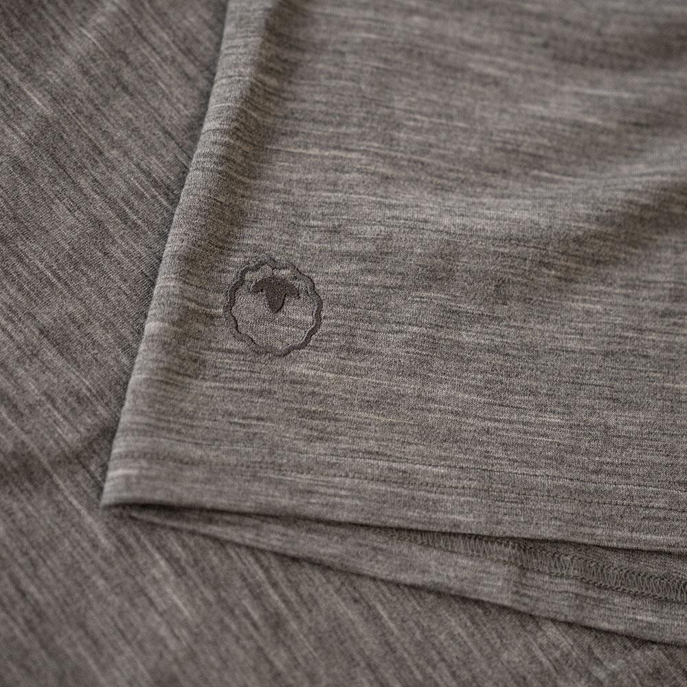 Isobaa | Womens Merino 150 V-Neck Tee (Charcoal) | Embark on new adventures with Isobaa's superfine Merino V-neck Tee.