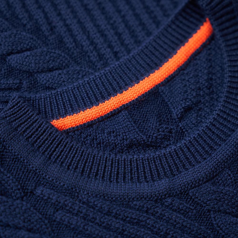Isobaa | Womens Merino Cable Sweater (Navy) | Experience timeless style and outdoor-ready performance with our Merino wool crew neck sweater.
