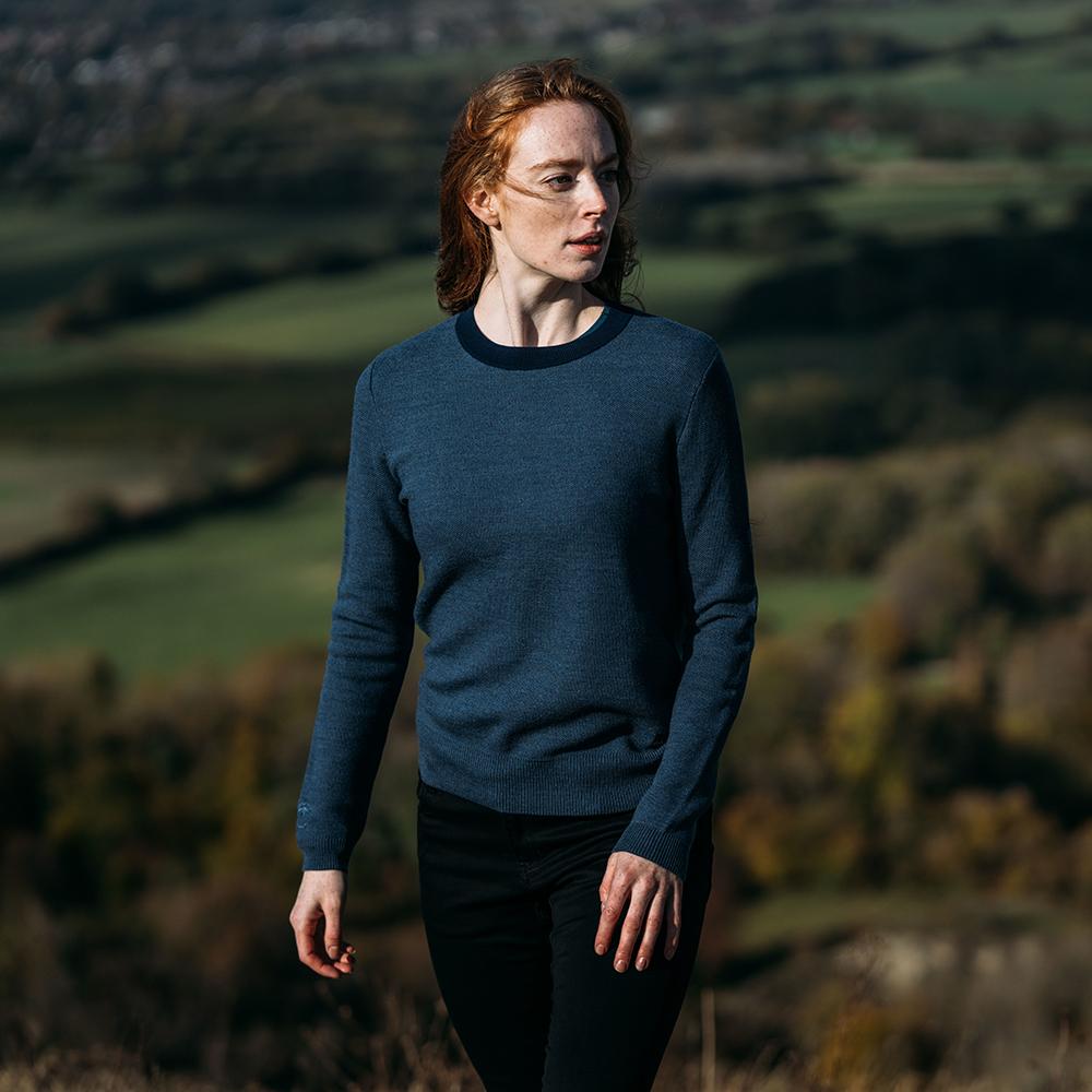 Isobaa | Womens Merino Honeycomb Sweater (Denim/Navy) | The perfect blend of function and elegance in our extrafine 12-gauge Merino wool crew neck sweater.