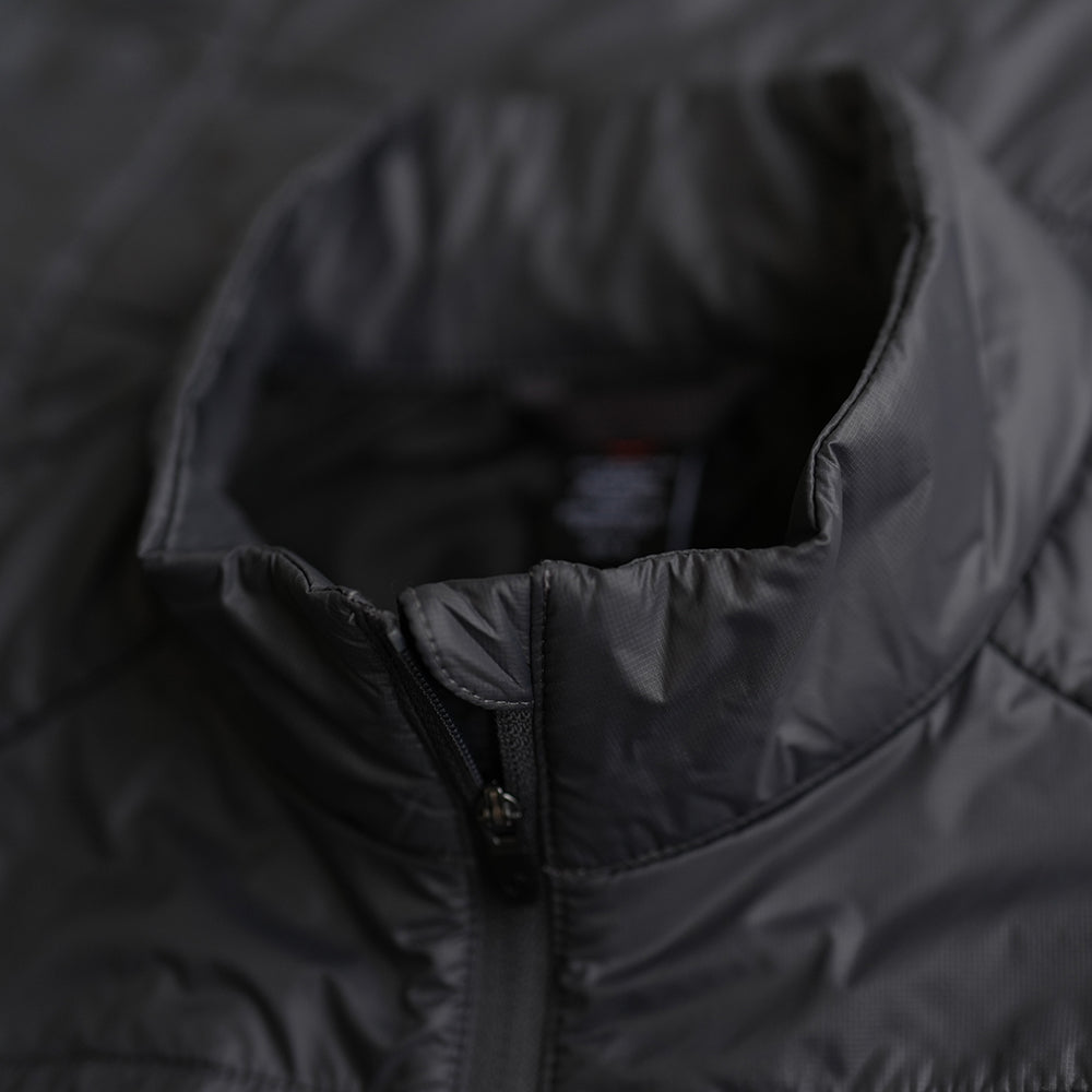 Isobaa | Womens Packable Insulated Jacket (Smoke/Black) | Exceptional warmth, packable convenience, and sustainable design with our lightweight Merino wool jacket.