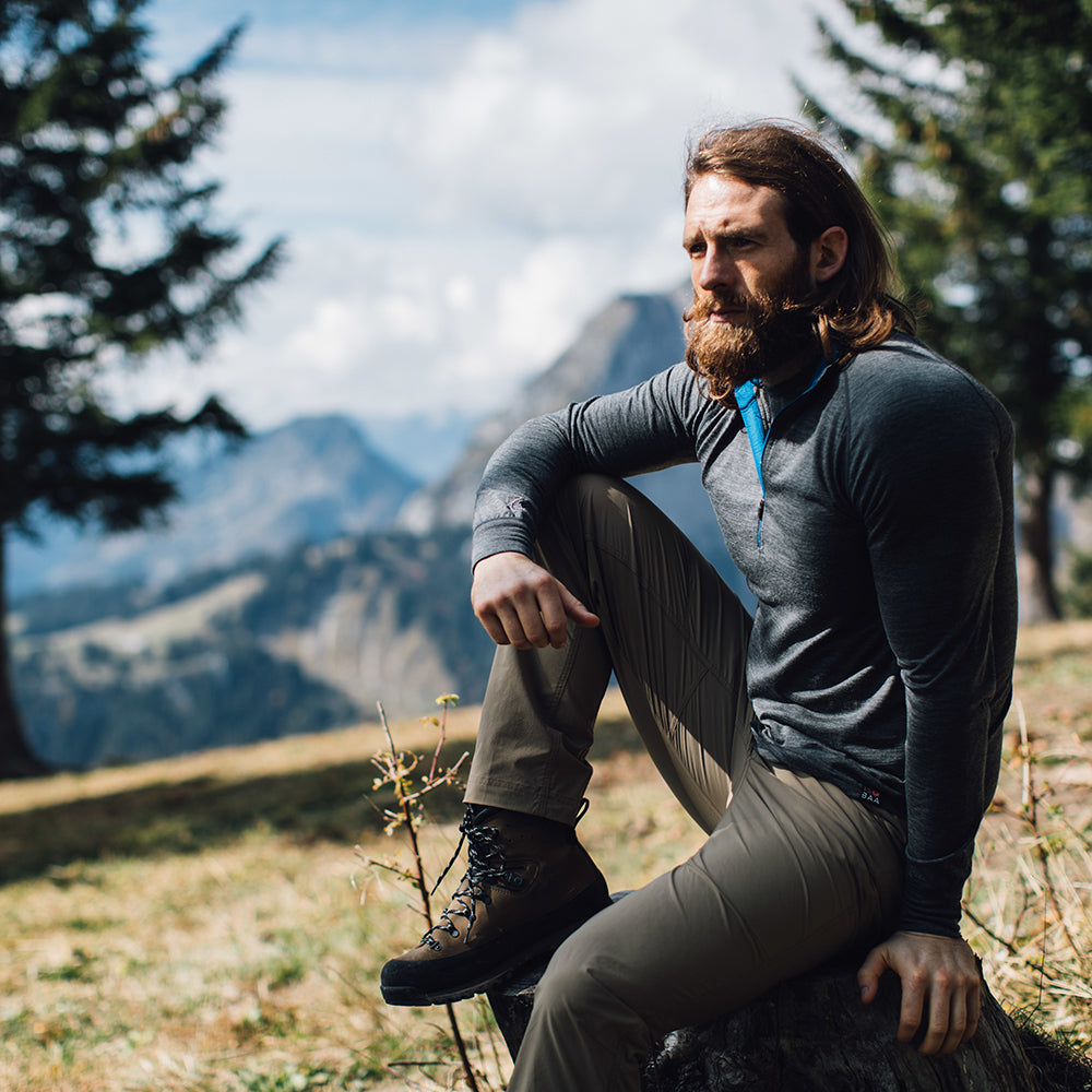 Isobaa | Mens Merino 200 Long Sleeve Zip Neck (Smoke) | Experience the best of 200gm Merino wool with this ultimate half-zip top – your go-to for challenging hikes, chilly bike commutes, post-workout layering, and unpredictable weather. | Model: Craig