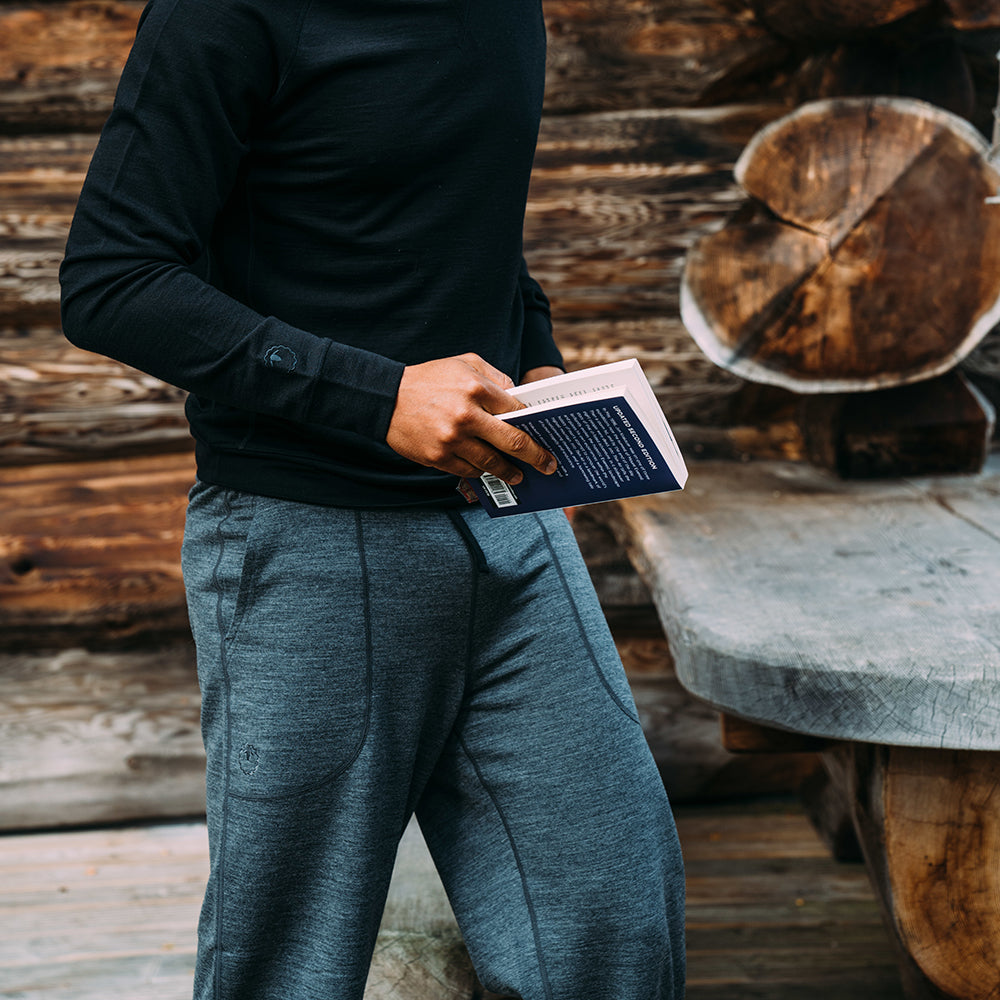 Isobaa | Mens Merino 260 Lounge Loose Joggers (Smoke/Black) | Isobaa 260gm Merino wool lounge joggers. | Model: Edirin